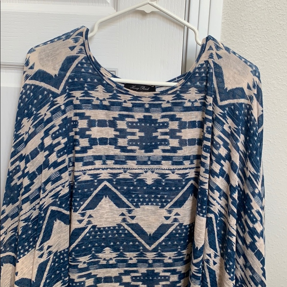 Poncho top